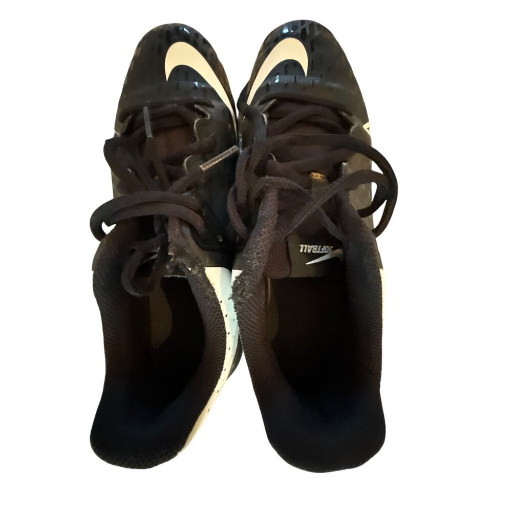 Nike Youth Softball Cleats Size 5.5Y Black & White Athletic Shoes